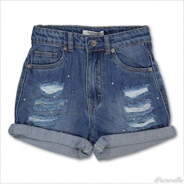 Short in jeans con strappi...