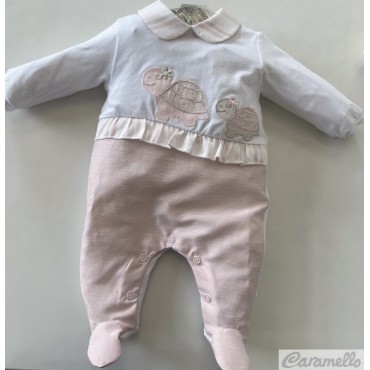 Tutina neonata con...